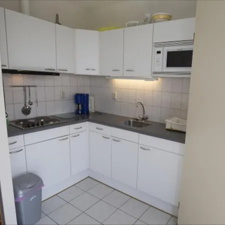 Comfortably Furnished Holiday home Sint Maartensvlotbrug
